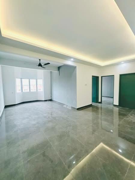 Pangsapuri Mutiara Subang - 4