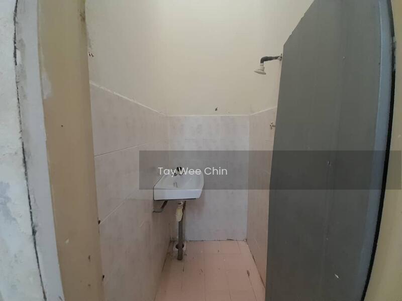 Batu Pahat 2 Storey House - 4