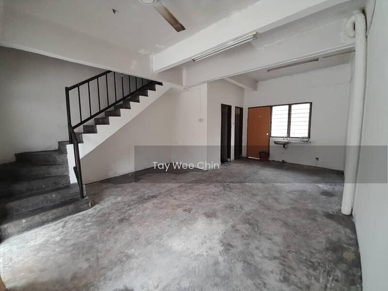 Batu Pahat 2 Storey House - 1