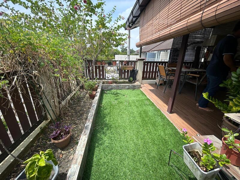 Fern Lane (2 Storey Terrace House) - 1