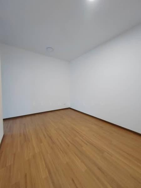 Garden Villas, Bukit Indah - 4