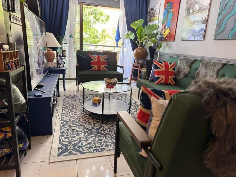 Vista Millennium Condominium - 5