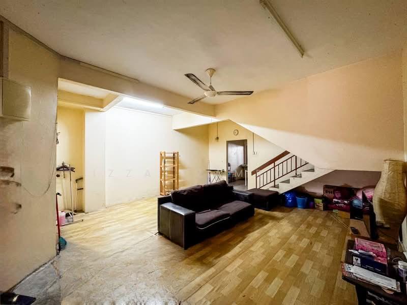 Taman Sri Serdang - 4