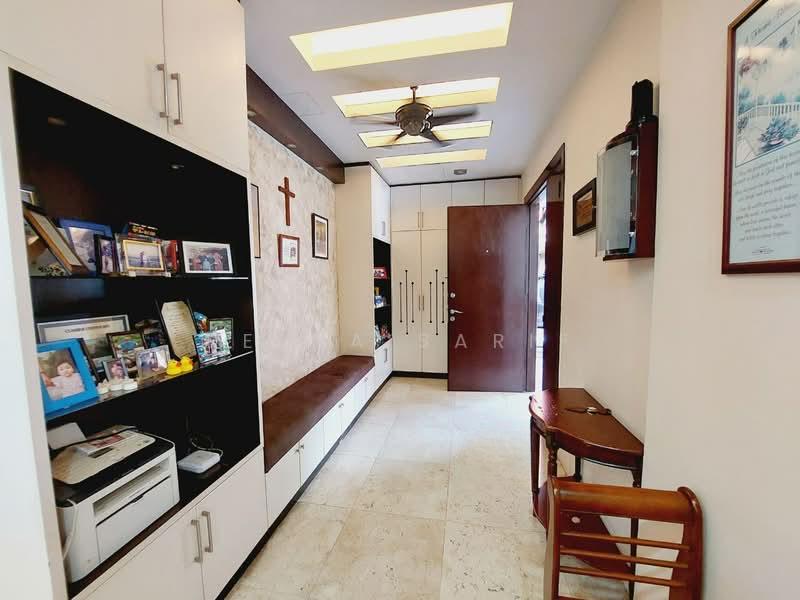 3 Storey Bungalow Damansara Lagenda - 2