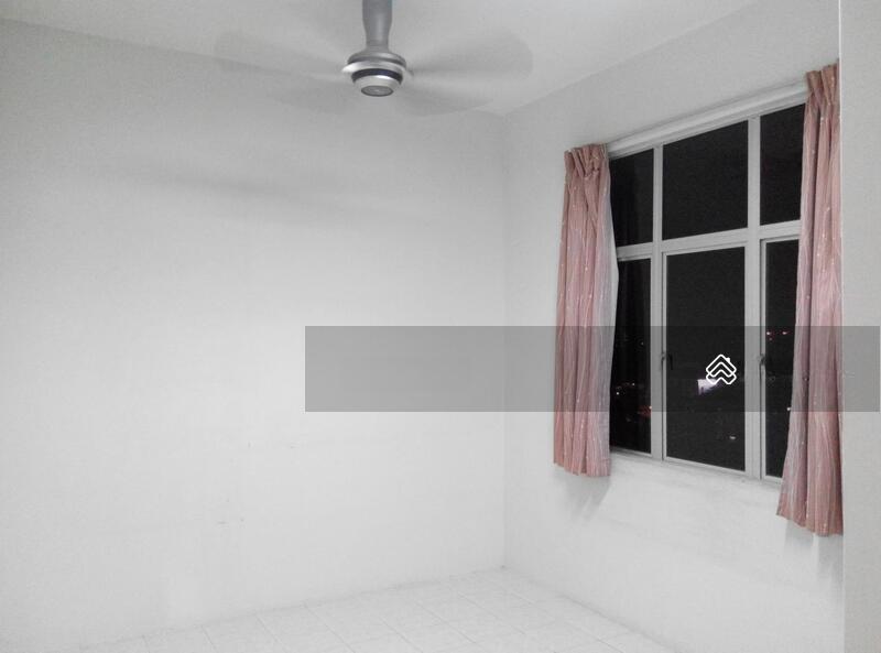 Cantik - 4