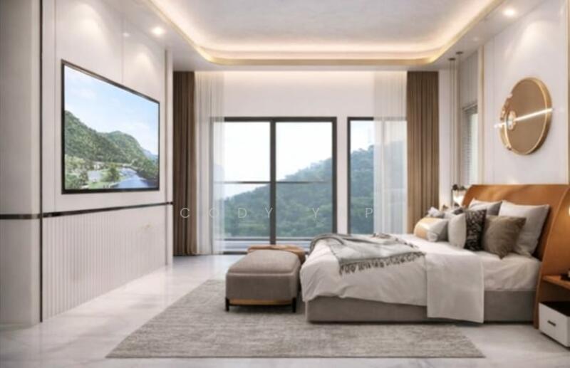 The Rafflesia @ Hill 4 - 5