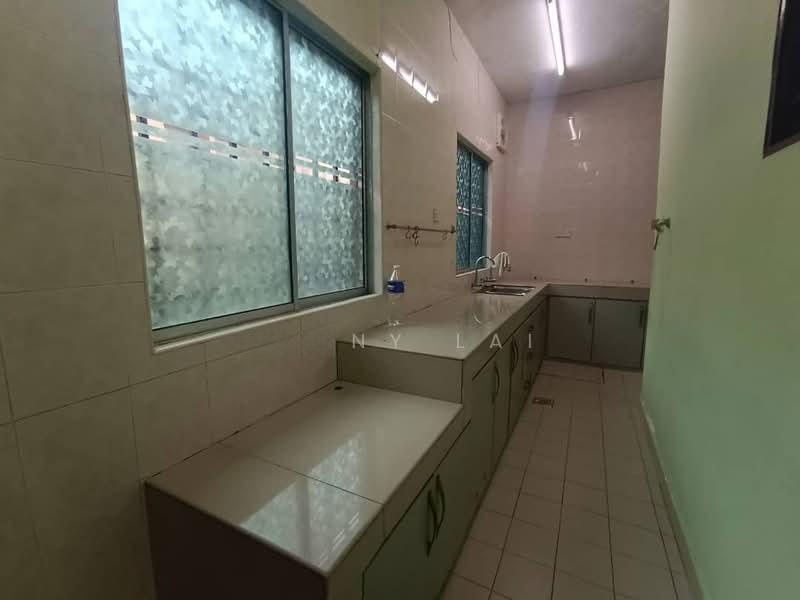 Bandar Mahkota Cheras - 4