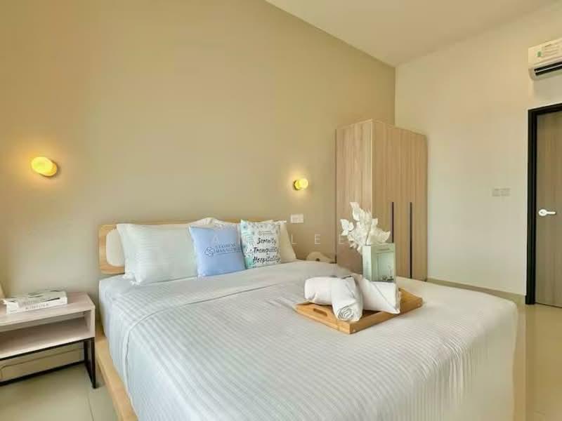 Armani Residence - 4