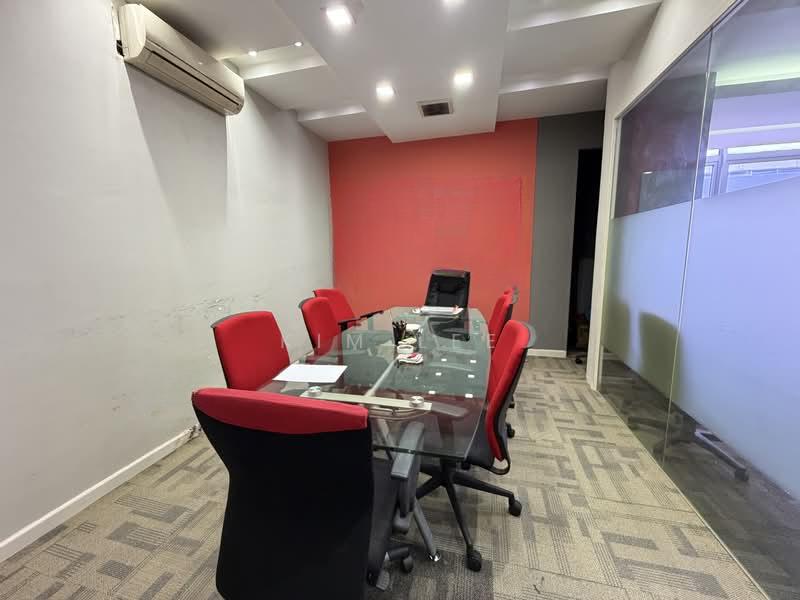 C180 Dataran Traders Square Cheras - 2