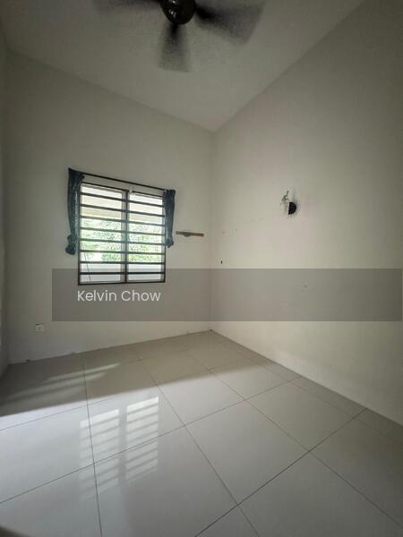 Pengkalan Tiara Double Storey Semi D House - 5