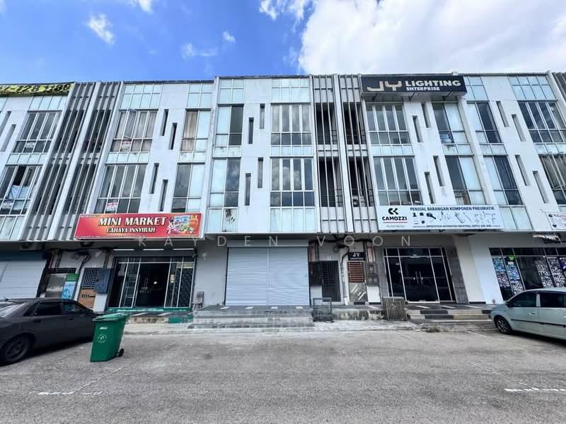 Kota Puteri 3 storey shoplot - 4