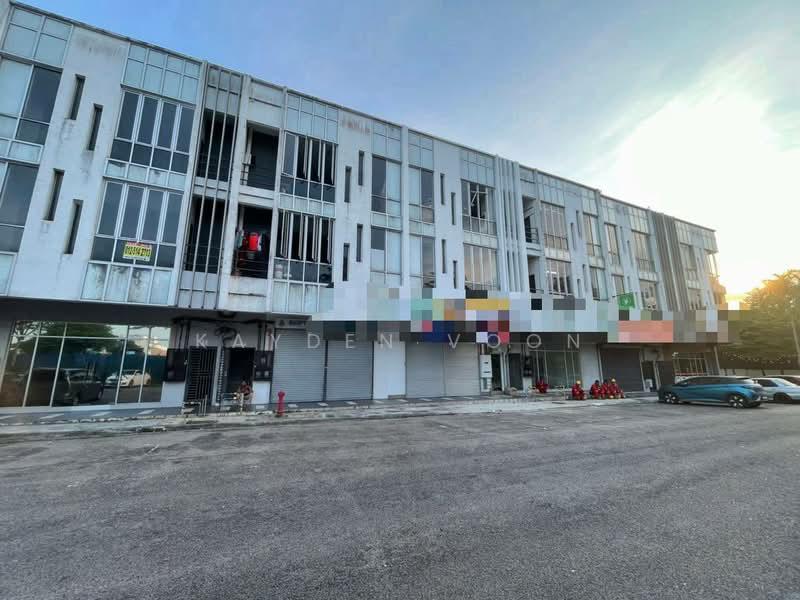 Kota Puteri 3 storey shoplot - 3