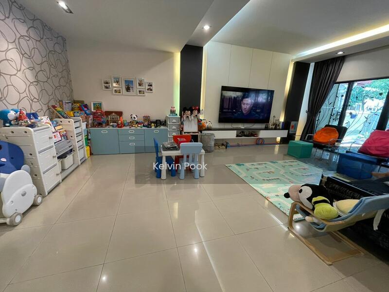 Bandar Nusaputra - 3