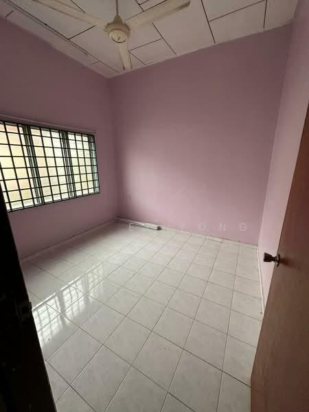 Taman Flora Heights - 5