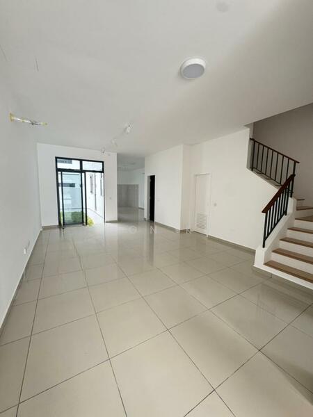 Eco Botanic 3 @ The Commune - 2