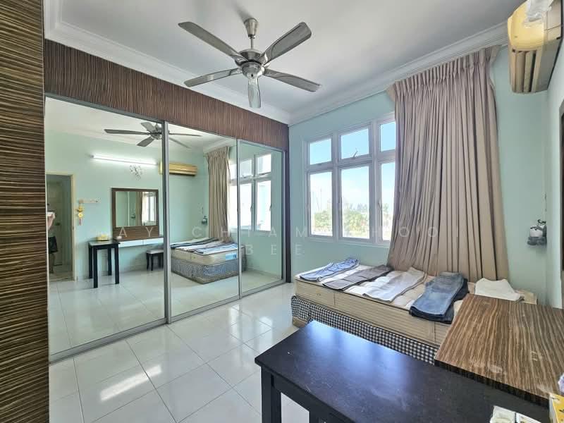 Bayswater Resort Condominium - 5