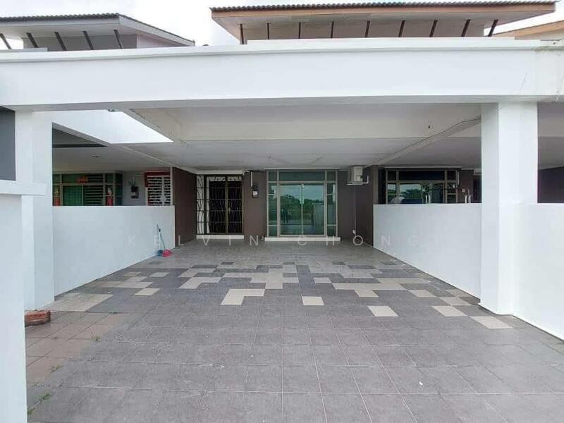 Pengkalan Tiara Gated Guarded 22x75 Double Sty - 2