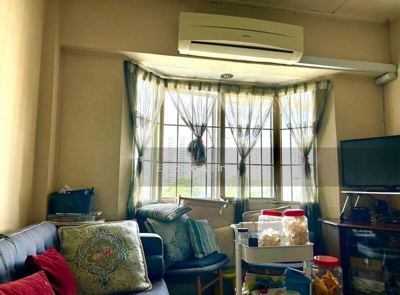 Pangsapuri Lestari - 4