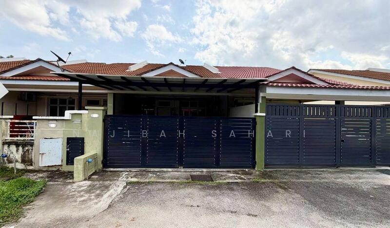 Bandar Saujana Putra 9 - 2