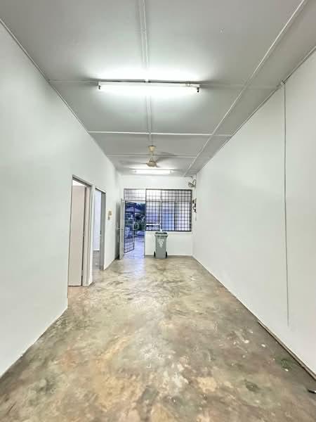 Taman Universiti Single Storey - 2