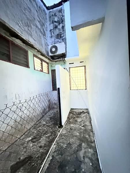 Taman Universiti Single Storey - 3