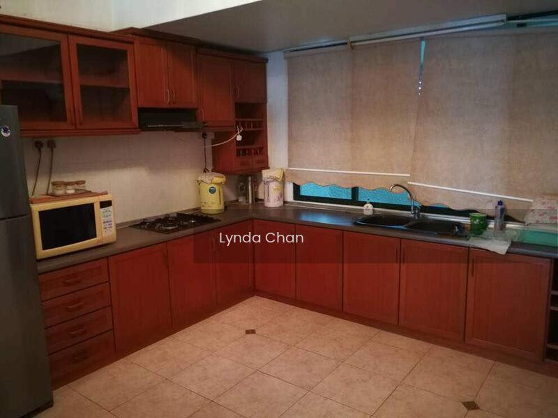 Silverton Condominium - 4