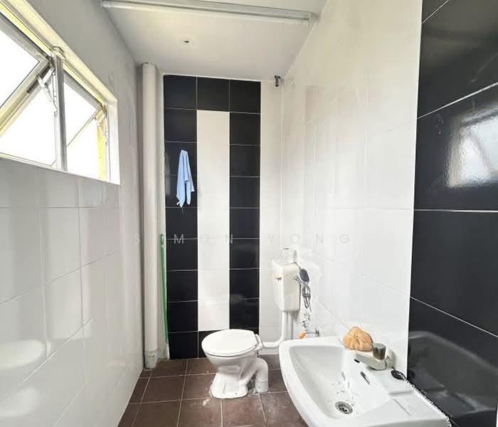 Kawasan Perindustian Menglembu - 2