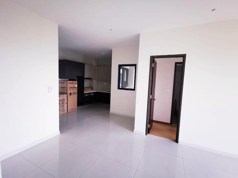 Bay Point @ Country Garden Danga Bay - 3