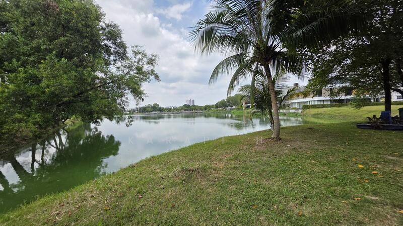 Lake Edge - 4
