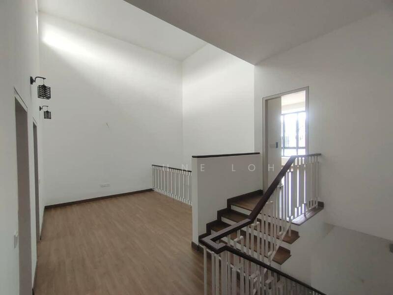 Elmina Green Five - 5