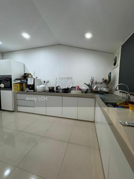 Terrace house at Usj 3 - 2