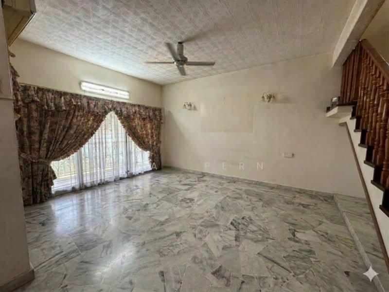 Terrace house at Damansara Jaya - 2