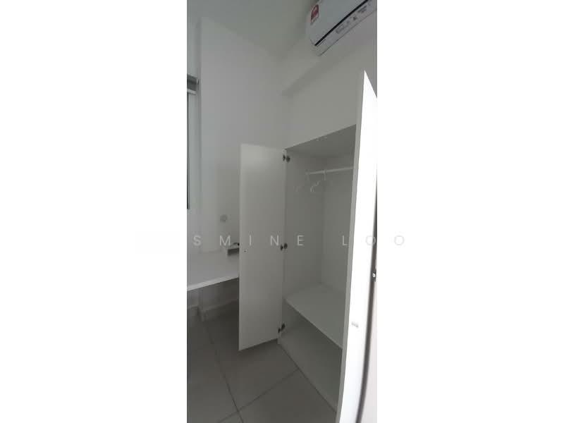 Lakeville Residence - 5