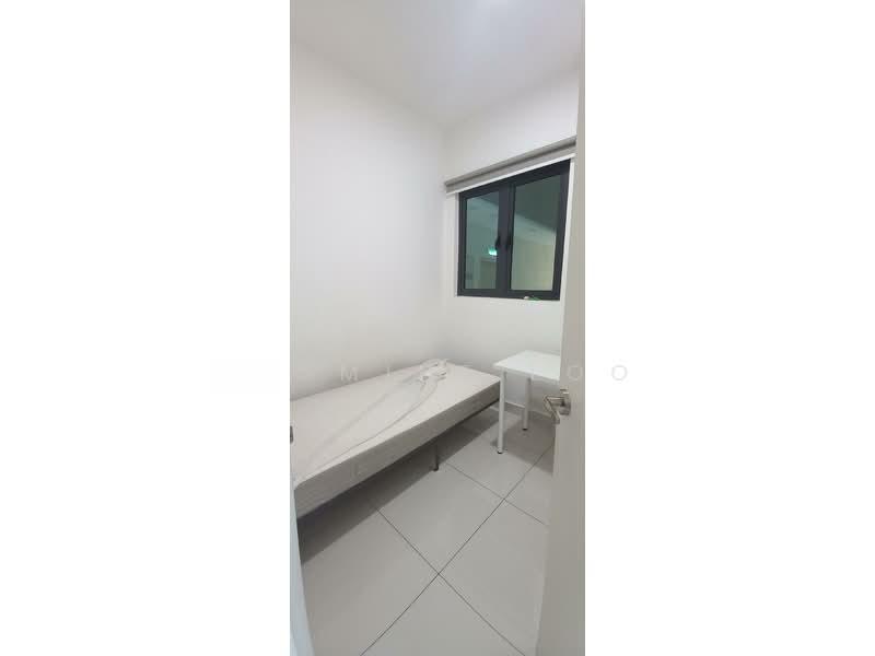 Lakeville Residence - 4