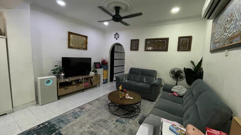 Double-Storey Link House – Taman Sri Gombak (SG 2) - 1