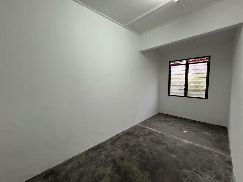pengkalan - 4