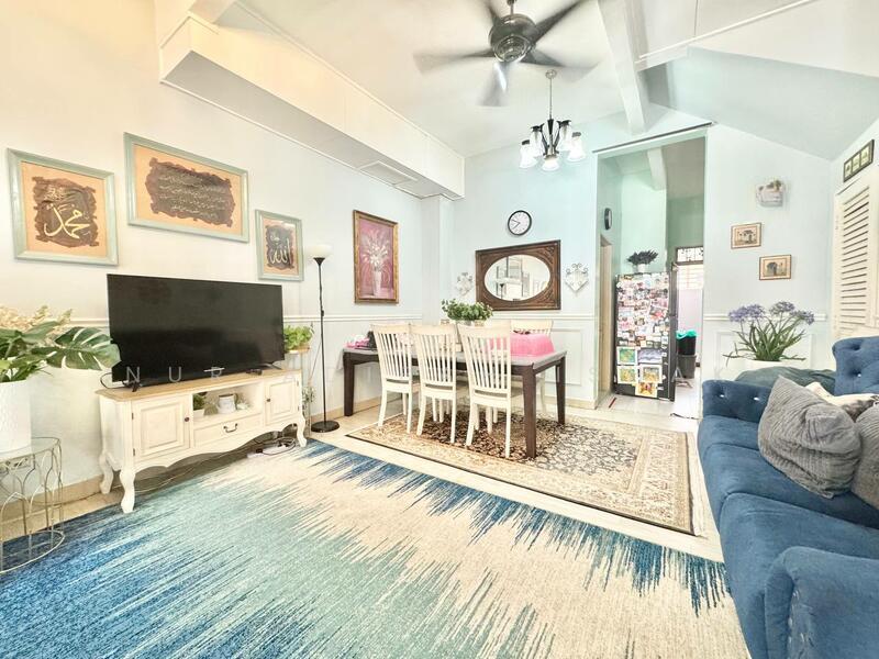 2.5 Storey Taman Tasik Prima near LRT - 5