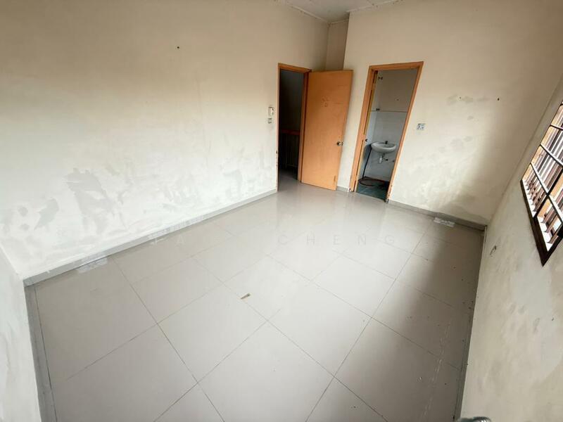 Bandar Tasik Puteri, Blok 6, Rawang - 5