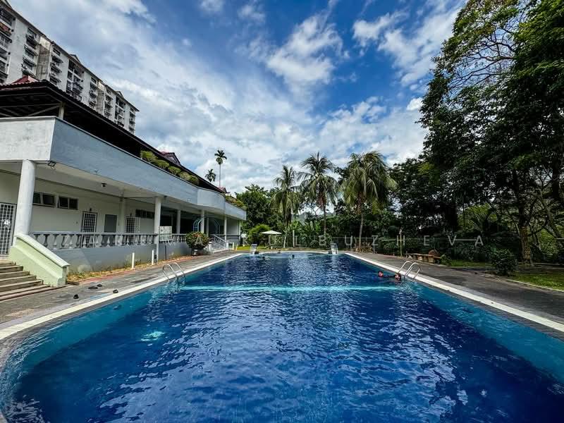 Desa View Towers - 2