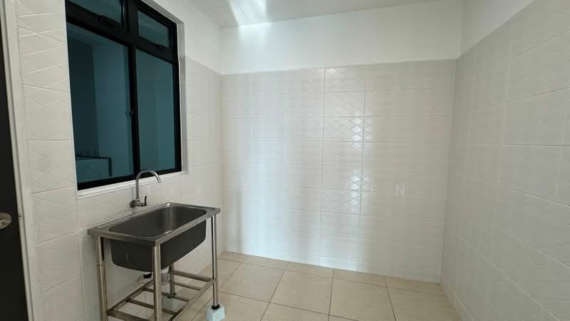 Sky Breeze Service Apartment - 5