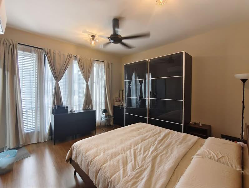 City of Elmina : Elmina Valley 2 - 2