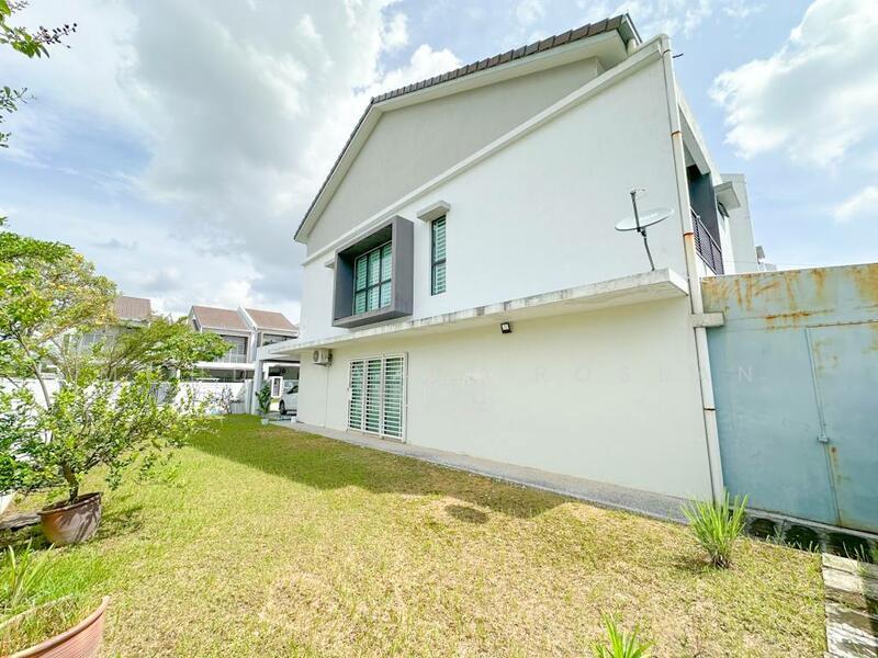 Laman Delfina, Nilai Impian - 4