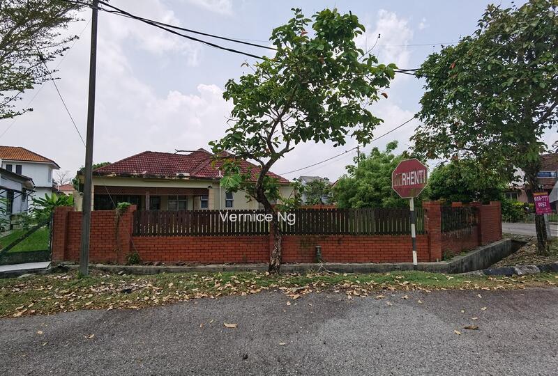 Pantai Sepang Putra - 2