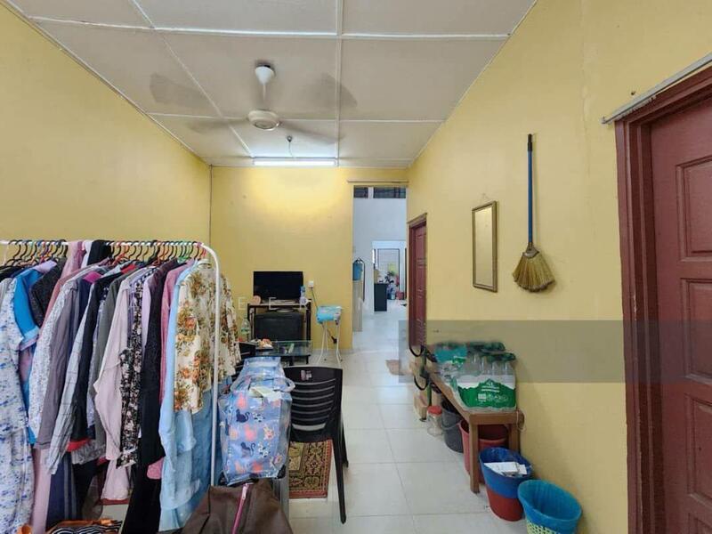 Seksyen 10, Shah Alam - 3