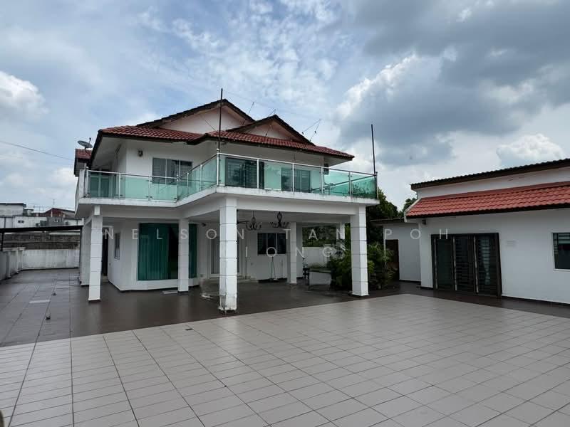 Taman bukit kempas taman bukit kempas - 1