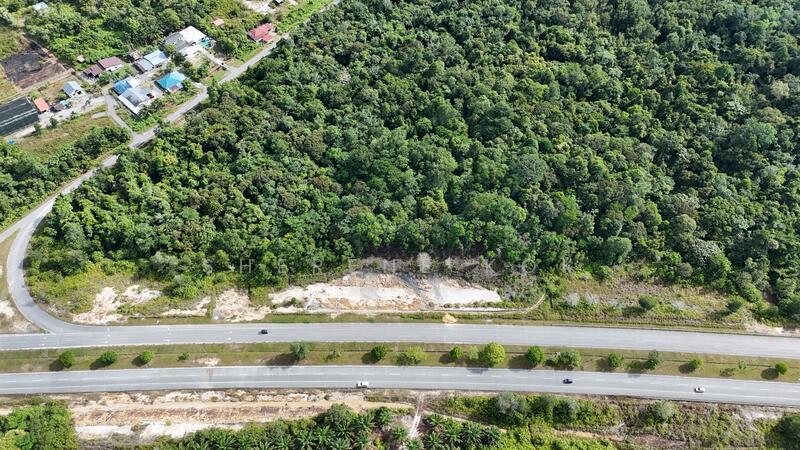 Agricultural Land @ FAC Matang 1st Lot Facing Main Road - 5