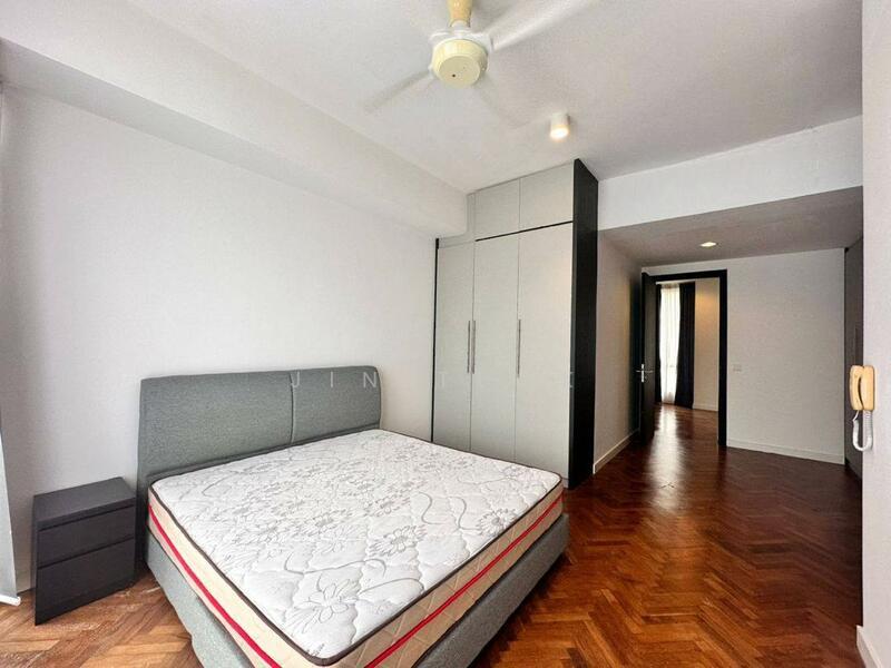 Avira Medini Iskandar - 5