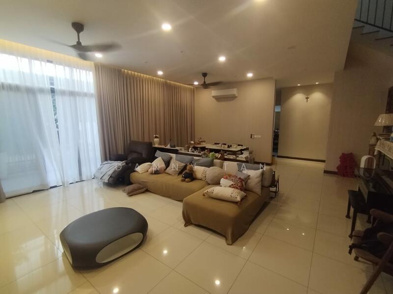 Monterey Eco Sanctuary - 1