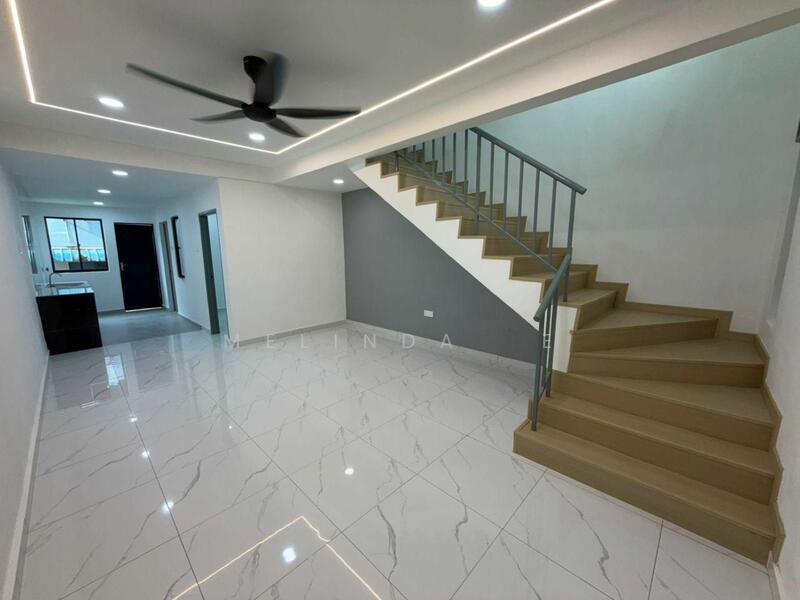 Skudai Taman Seri Orkid Fully Renovated 2 Storey Low Cost Terrace 3bed - 1