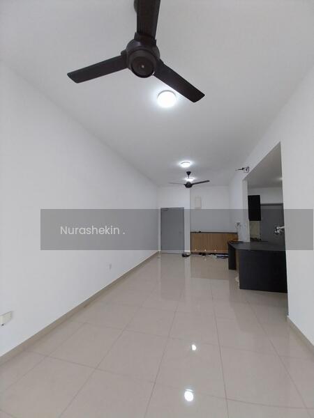 Kiara Court Nilai Impian - 3